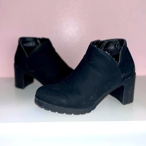 London Fog Ollivander Boots, Size 6.5US